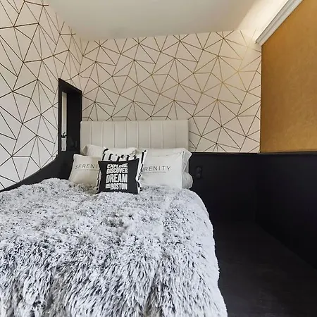 Petit Ecrin Confortable Au Pied Cathedrale ! Apartament Strasburg